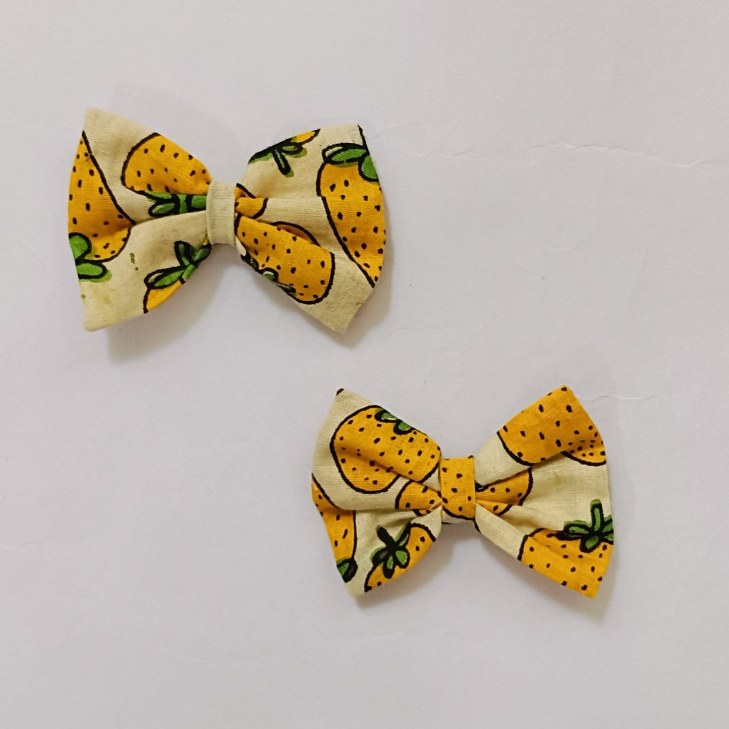Bow Hair Clip - Yellow Strawberry