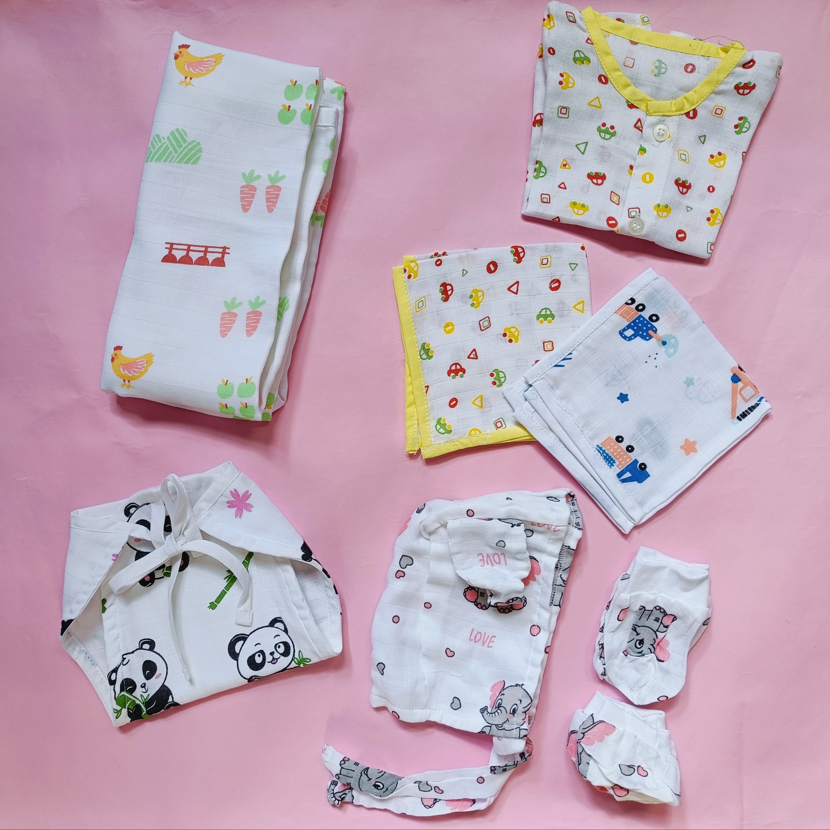 Newborn gift sets | Muslin | Assorted 2 | Cap, Mittens & Socks