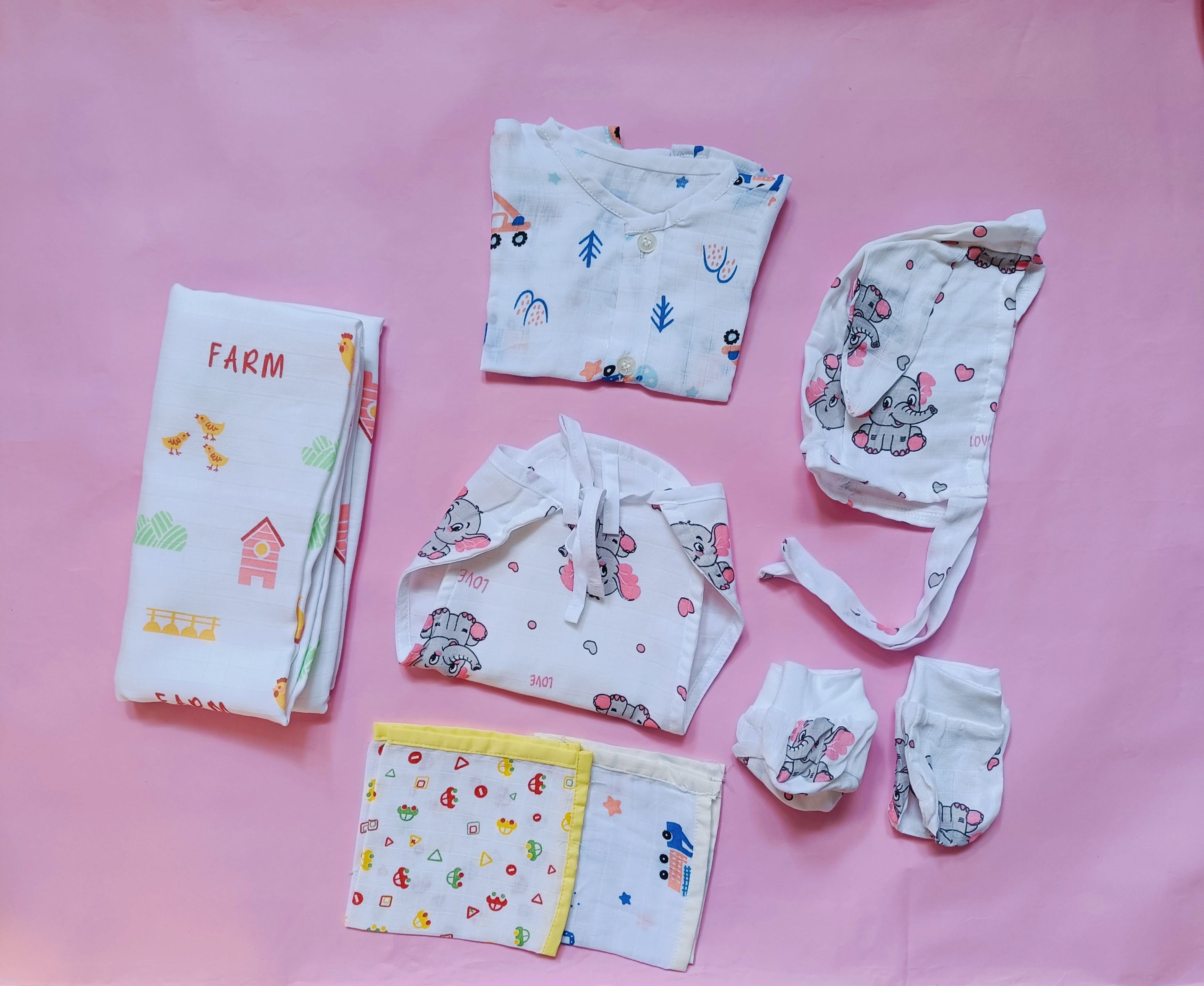 Newborn gift sets | Muslin | Assorted Vehicle | Cap, Mittens & Socks