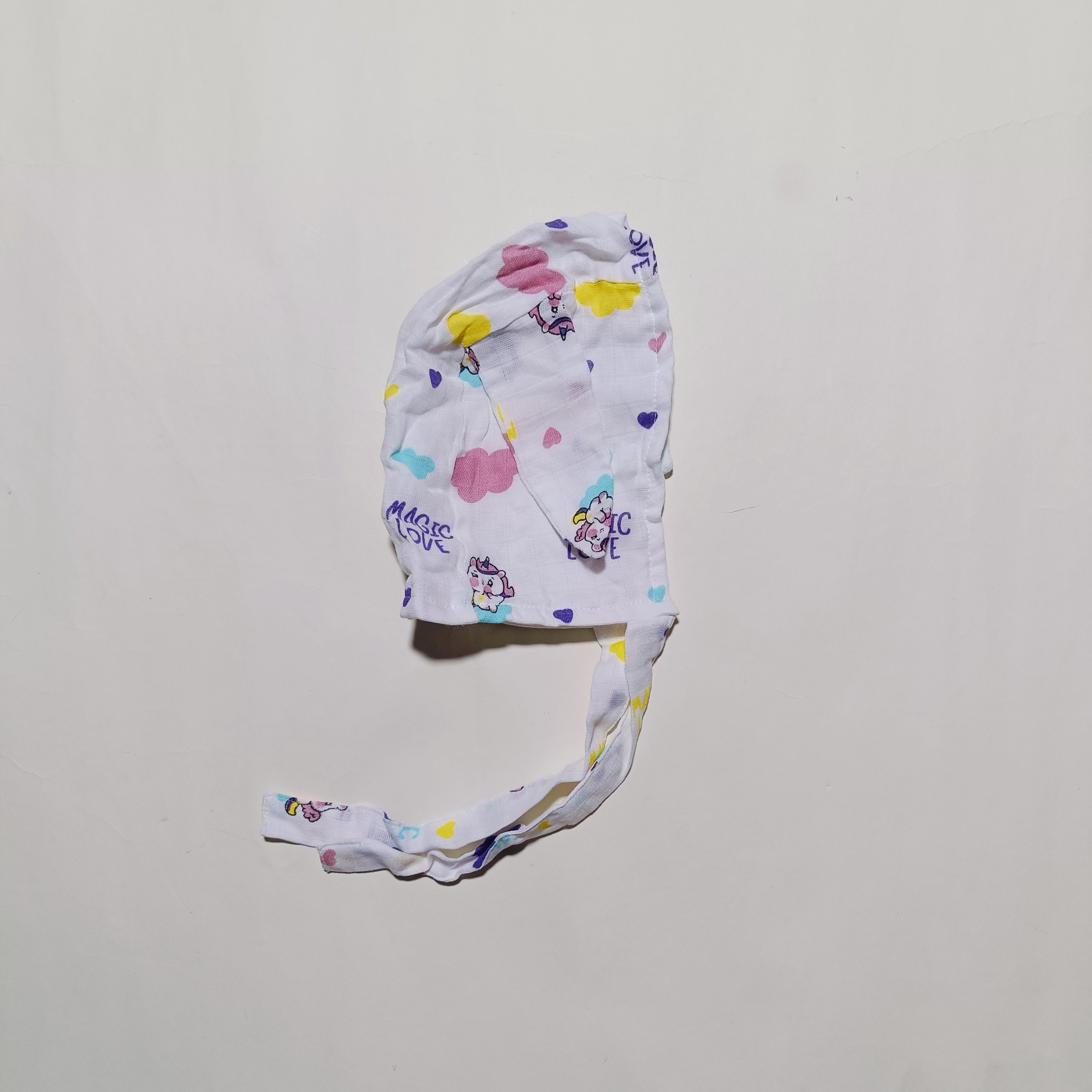 Muslin Cap, Mittens, Socks | Unicorn