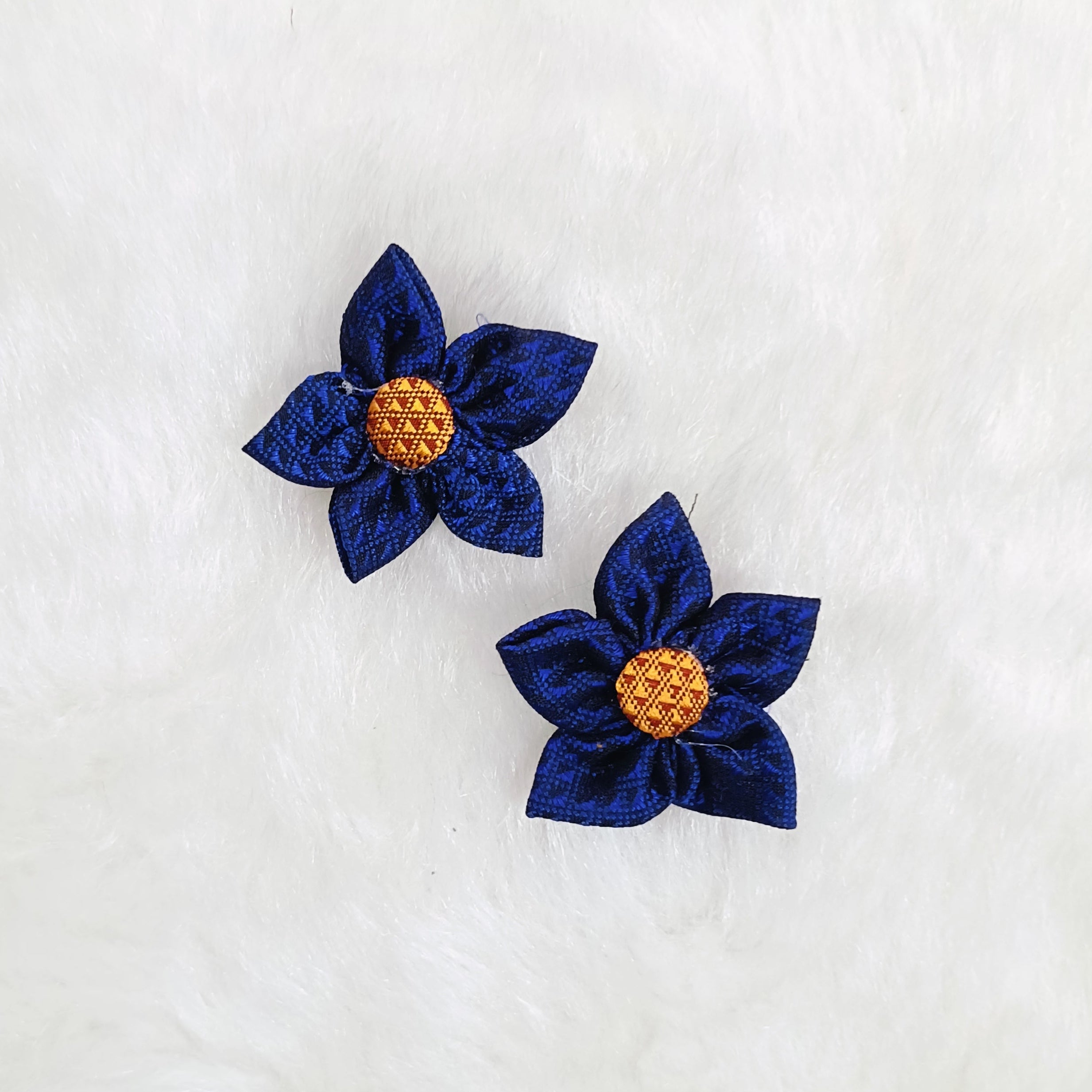 Khan Flower Hair Clip- Voilet