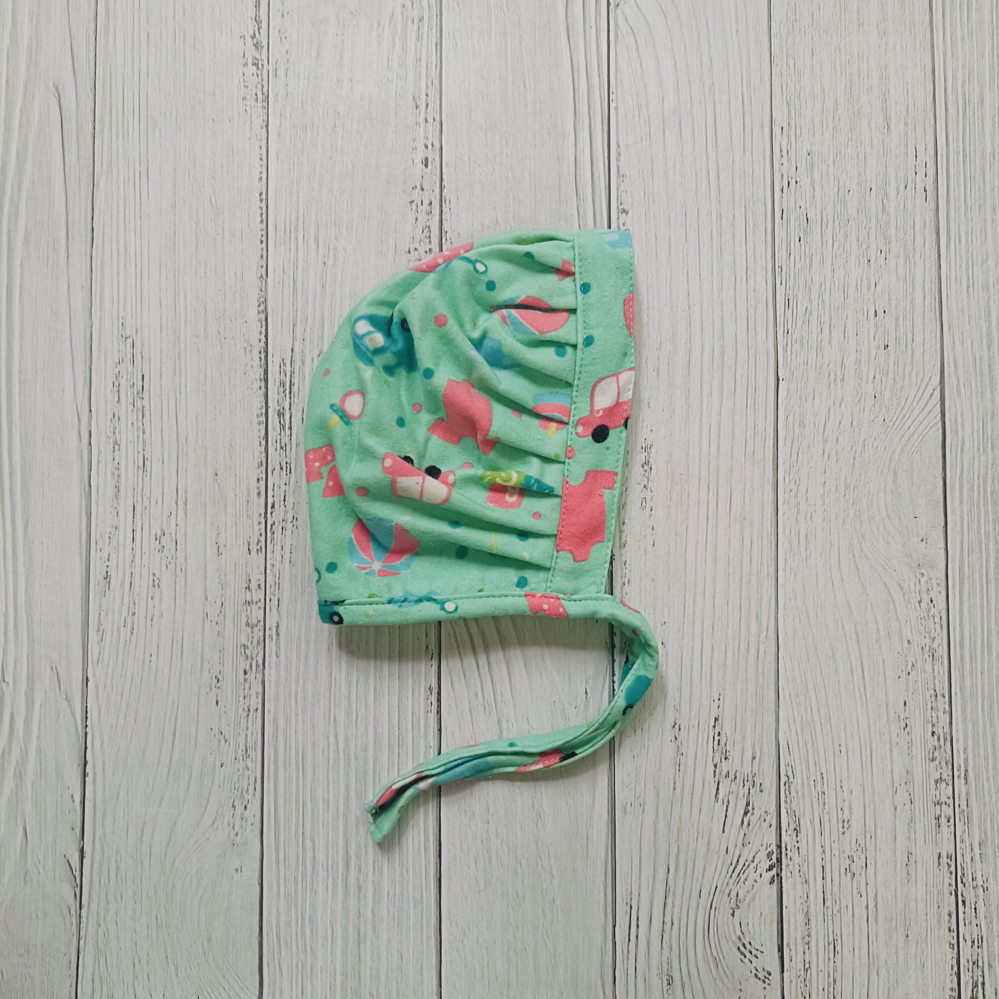 Flannel Bonnet Caps |  Pista vehical