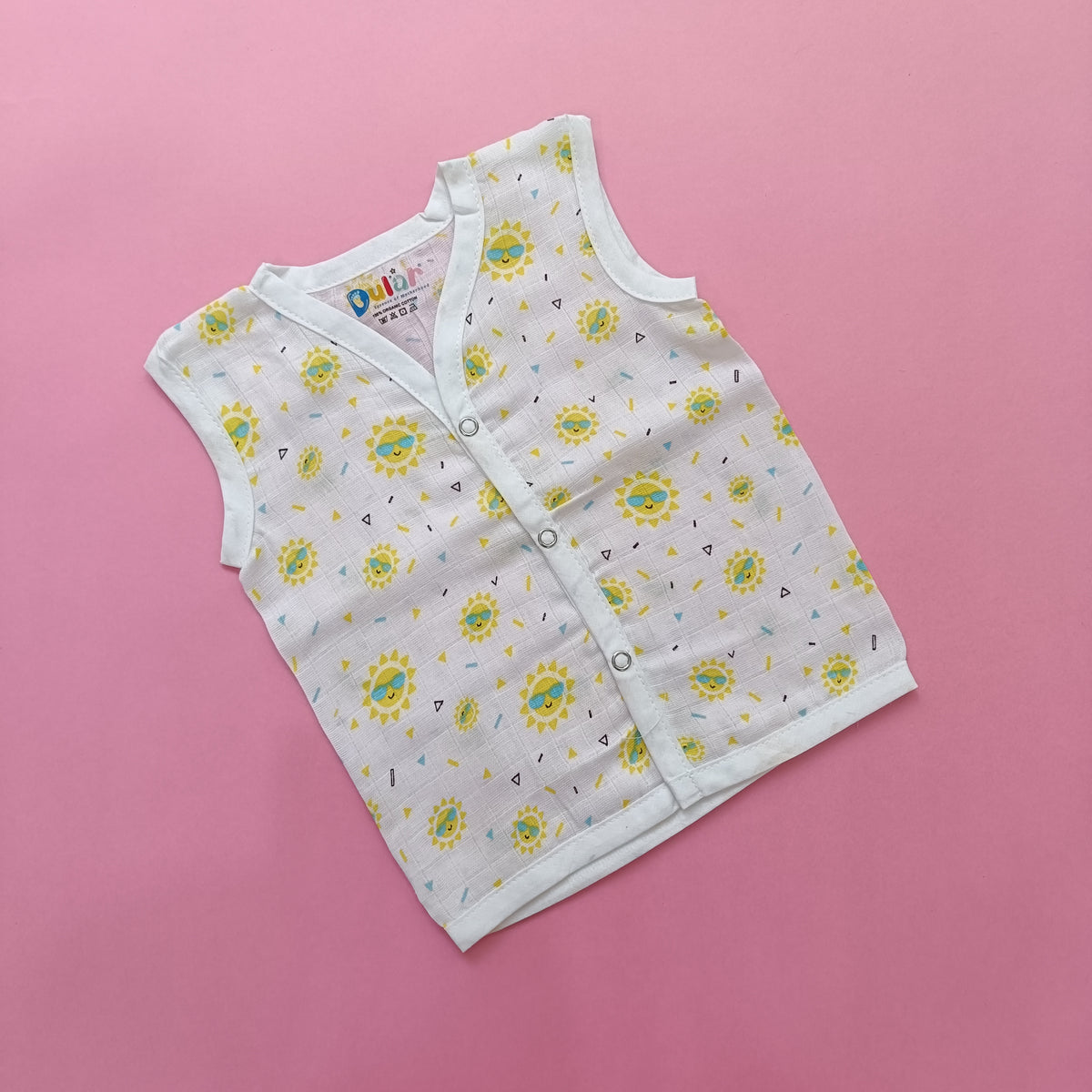 Newborn gift sets | Muslin | Assorted Sunglass | Cap, Mittens & Socks