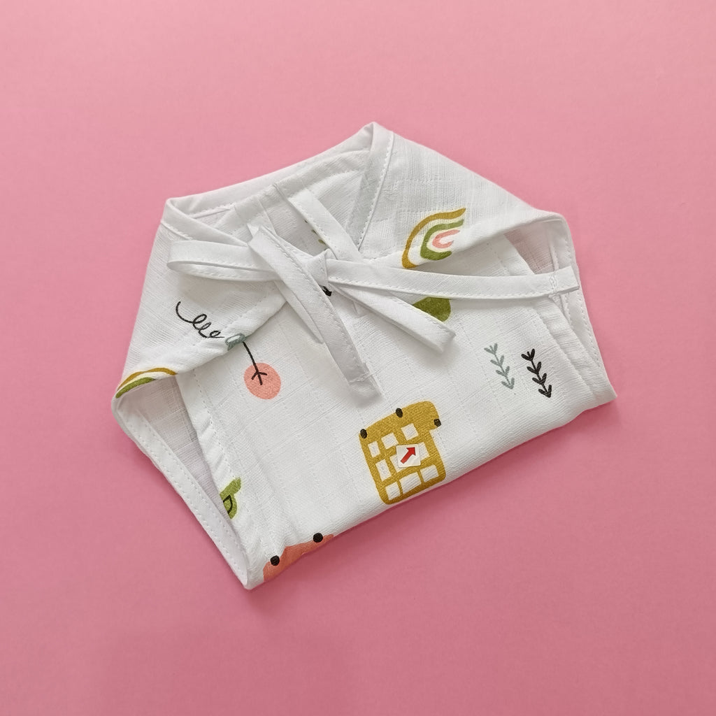 Newborn gift sets | Muslin | Assorted Dear | Cap, Mittens & Socks