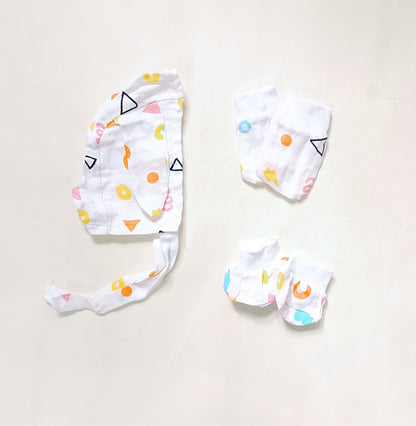 Muslin Cap, Mittens, Socks | Geometry