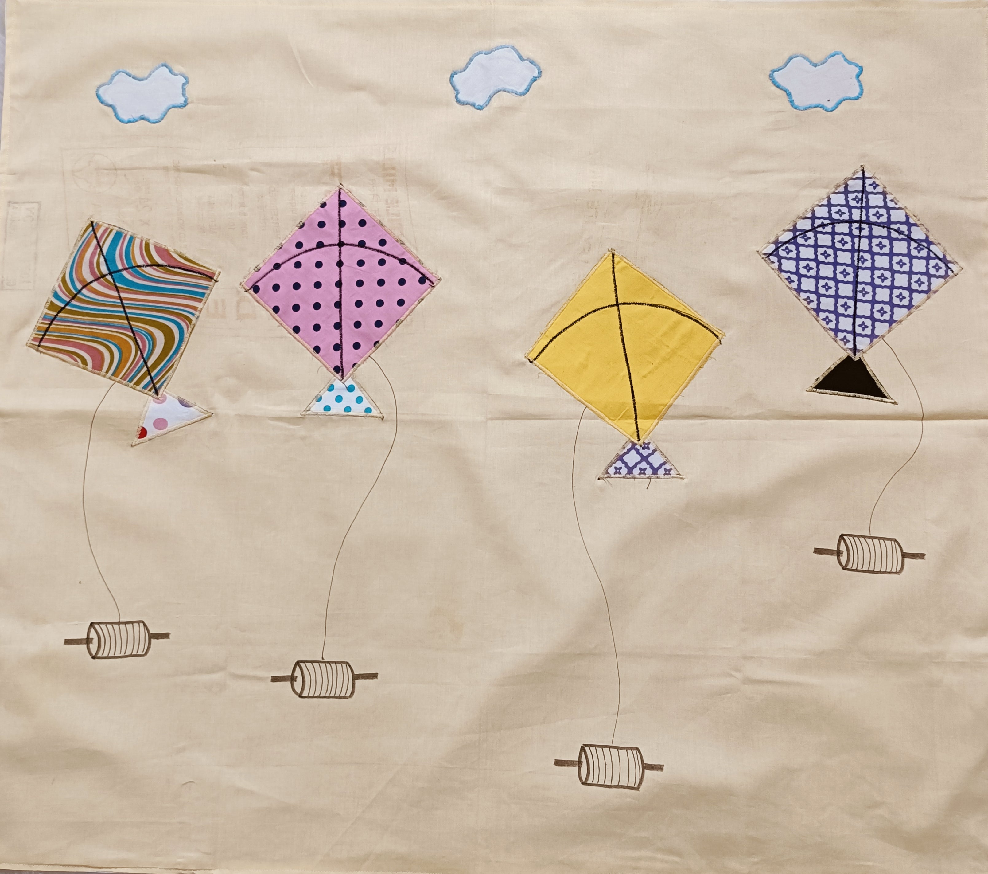 Patchwork Holding Sheet | Kite