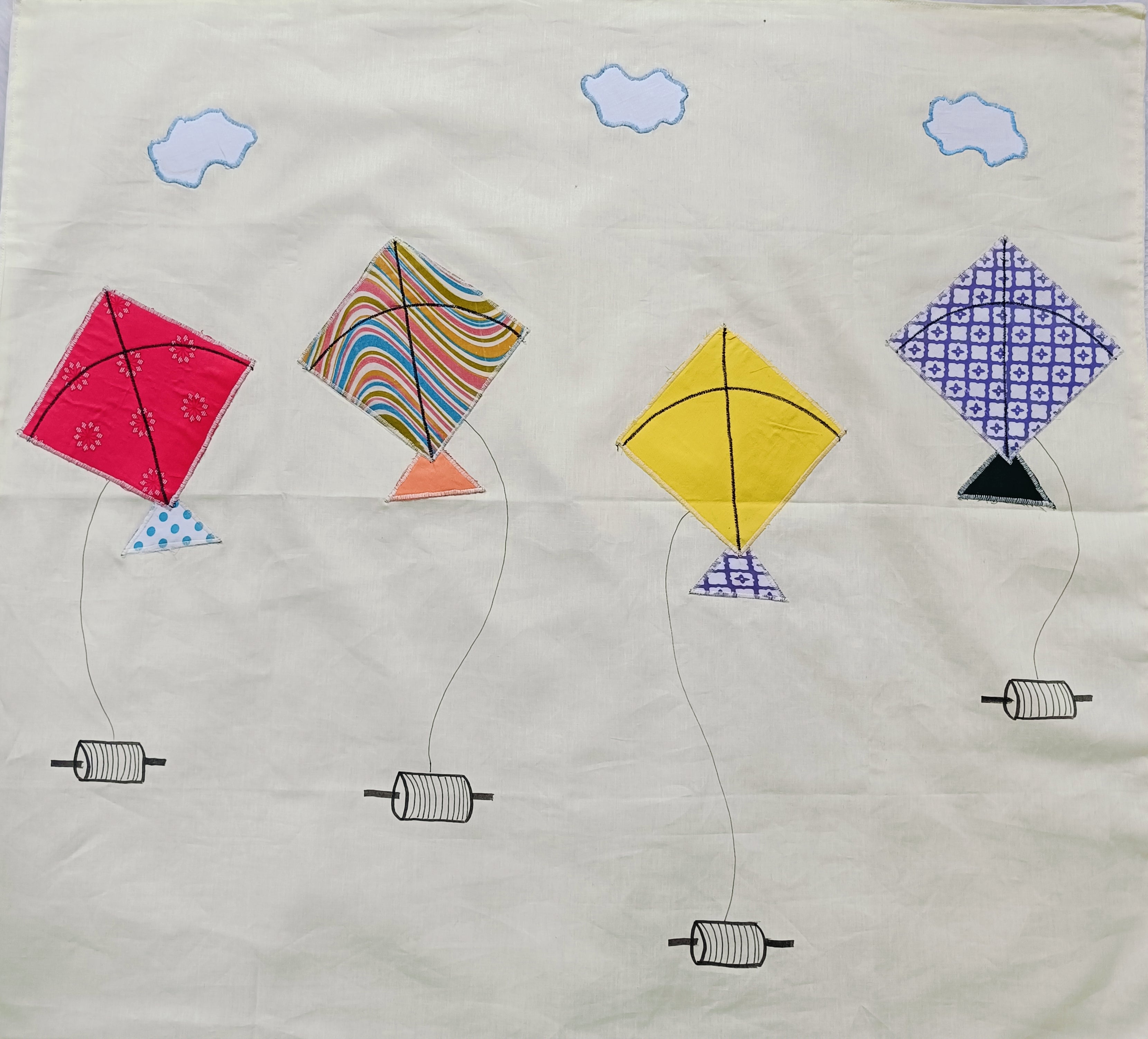 Patchwork Holding Sheet | Kite