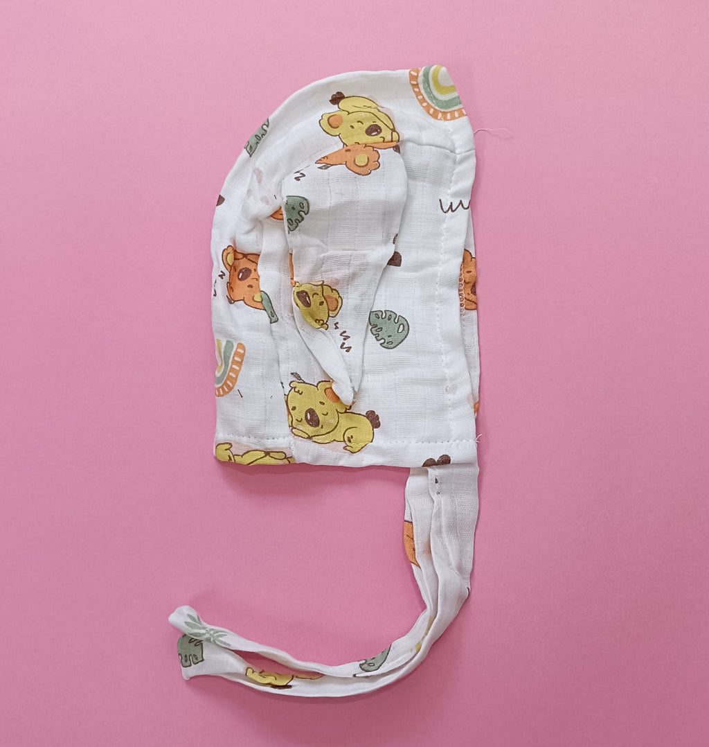 Muslin Cap, Mittens, Socks | Kola