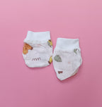 Muslin Cap, Mittens, Socks | Kola