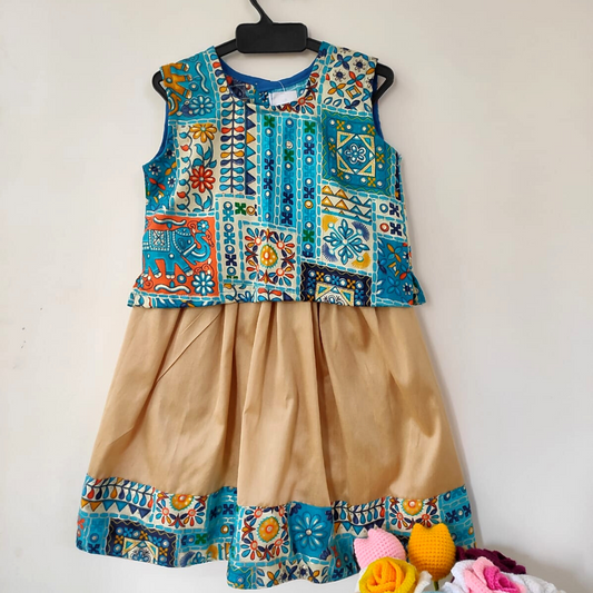 Parkar Polka, Lehenga Choli, Skirt Top, Long Skirt, Toddler Clothing, Girls Clothing, Traditional wear, Ethnic wear, Festive wear, Wedding wear, Half Sleeves, Colors, Designs, Patterns, Comfortable Clothing, Pure Cotton, Patchwork, 1-2 year kid clothes, 2-3 year kid clothes, 3-4 year kid clothes, 4-5 year kid clothes, Made in India