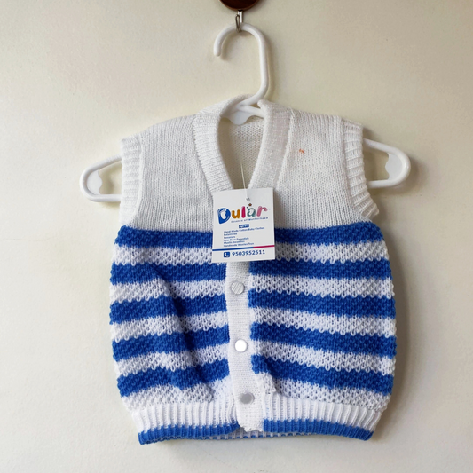 Half Sweater - White with Blue