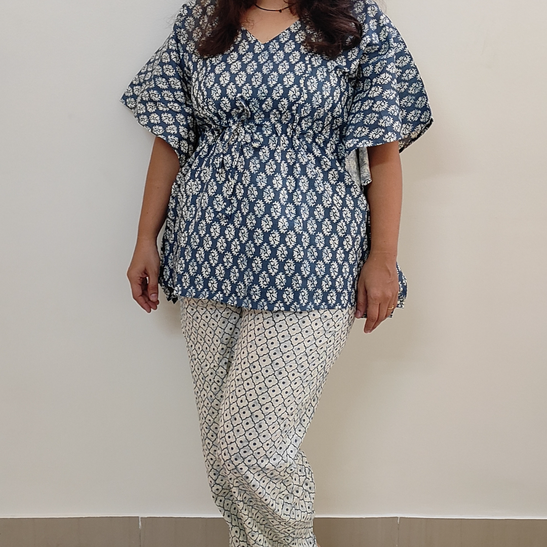 Feeding Set, Feeding Kaftan Set, Kaftan Set, Mother Essentials, Newborn Essential, Comfortable Clothing, Delivery Clothing, Expecting Mothers, Feeding Mothers, Pure Cotton, Half Sleeves, Daily Wear, Everyday Essential, Made in India