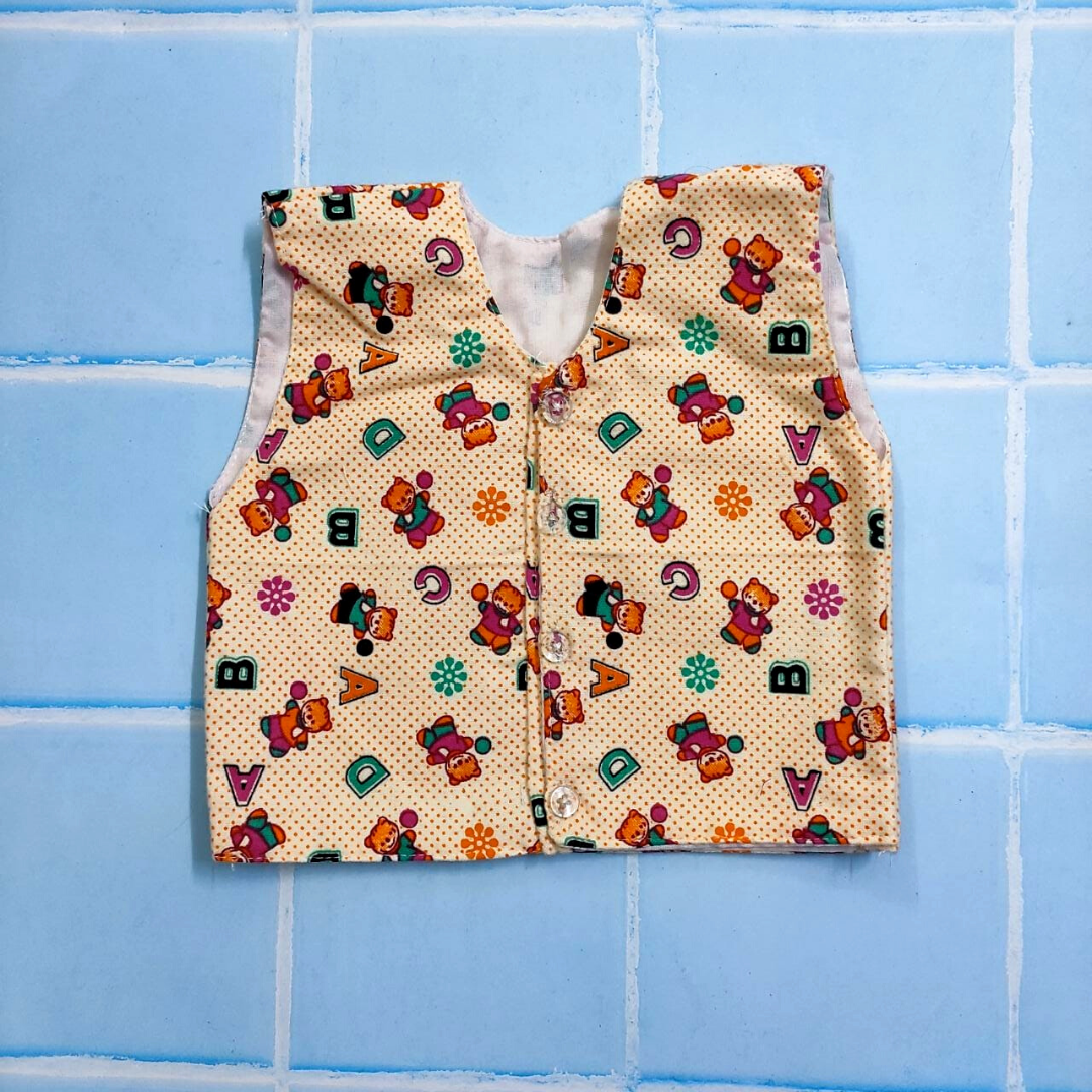 Bandi, Peti, newborn Essential, Newborn Clothing, Newborn Collection, Boys Clothing, Girls Clothing, Unisex Clothing, Pure Cotton, Colors, Designs, Patterns, Prints, Comfortable Clothing, Soft Clothing, Warm Clothing, Everyday Essentials, Daily wear, Cut Sleeves, Front Button, 0-6 months kid clothes, 0-3 months kid clothes, 3-6 months kid clothes,  Made in India